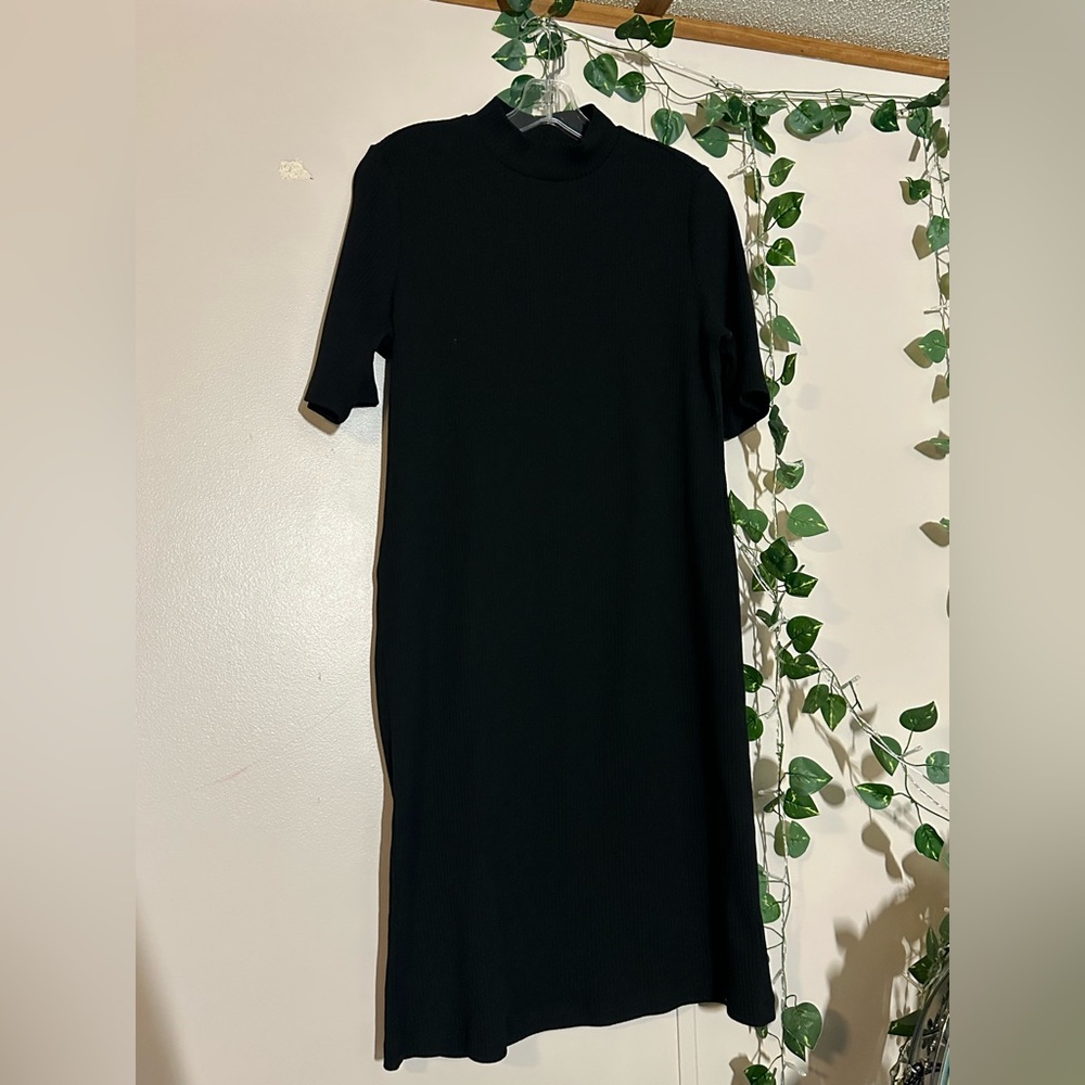 Old Navy Classic Black Midi Dress